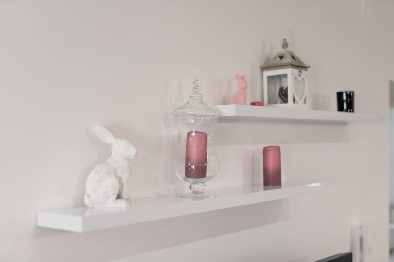 Lux Apartment Ema Каштела Экстерьер фото